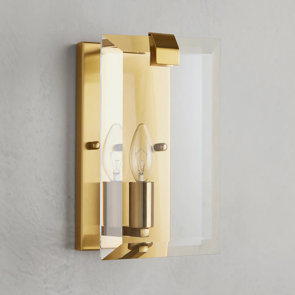 Modern Amaya Wall Sconce