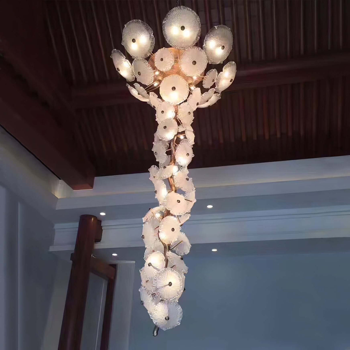 Nenufar Water Lily Chandelier 23.6" 31.5"