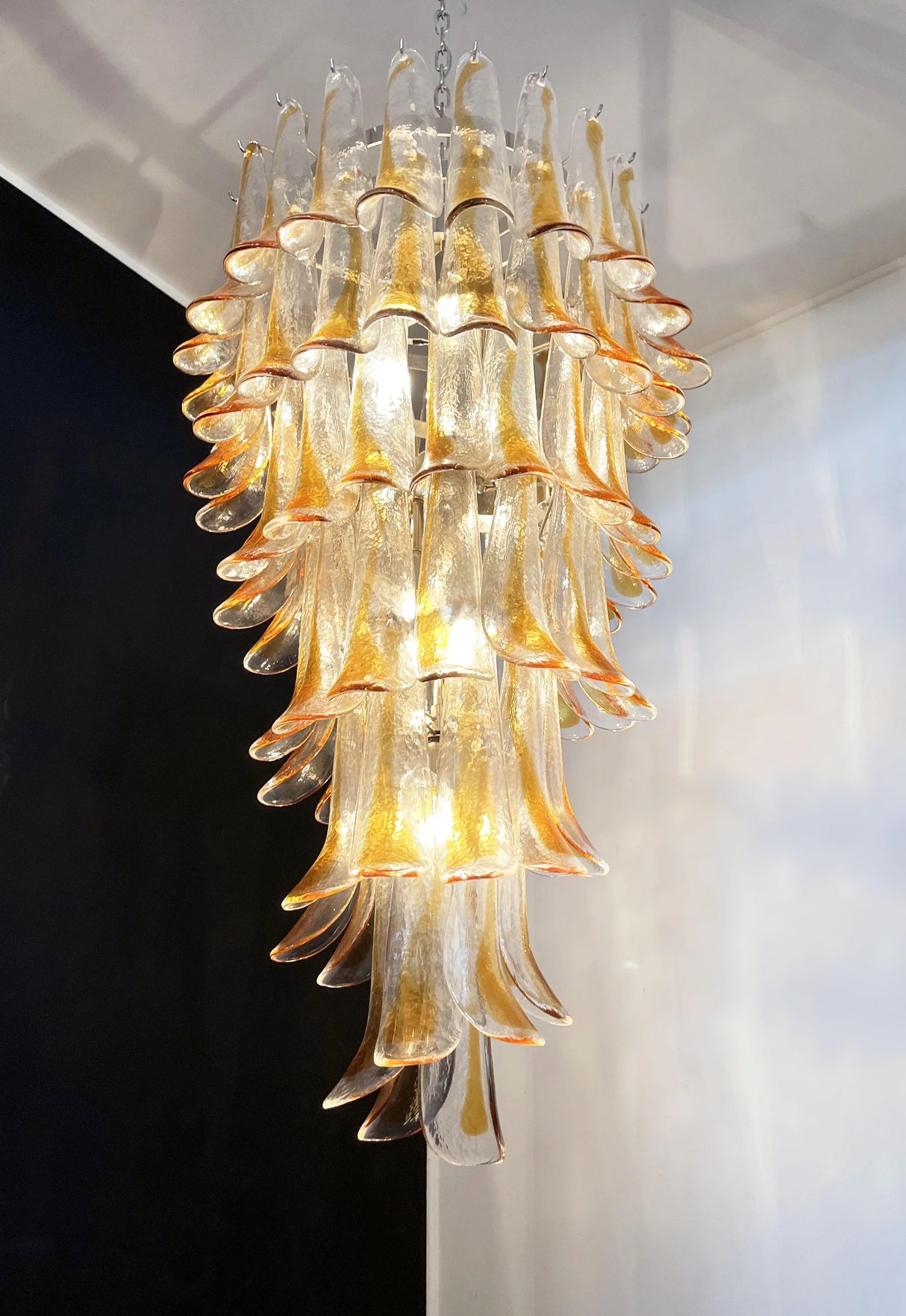 Beautiful Murano Transparent Amber Spiral Chandelier 25"