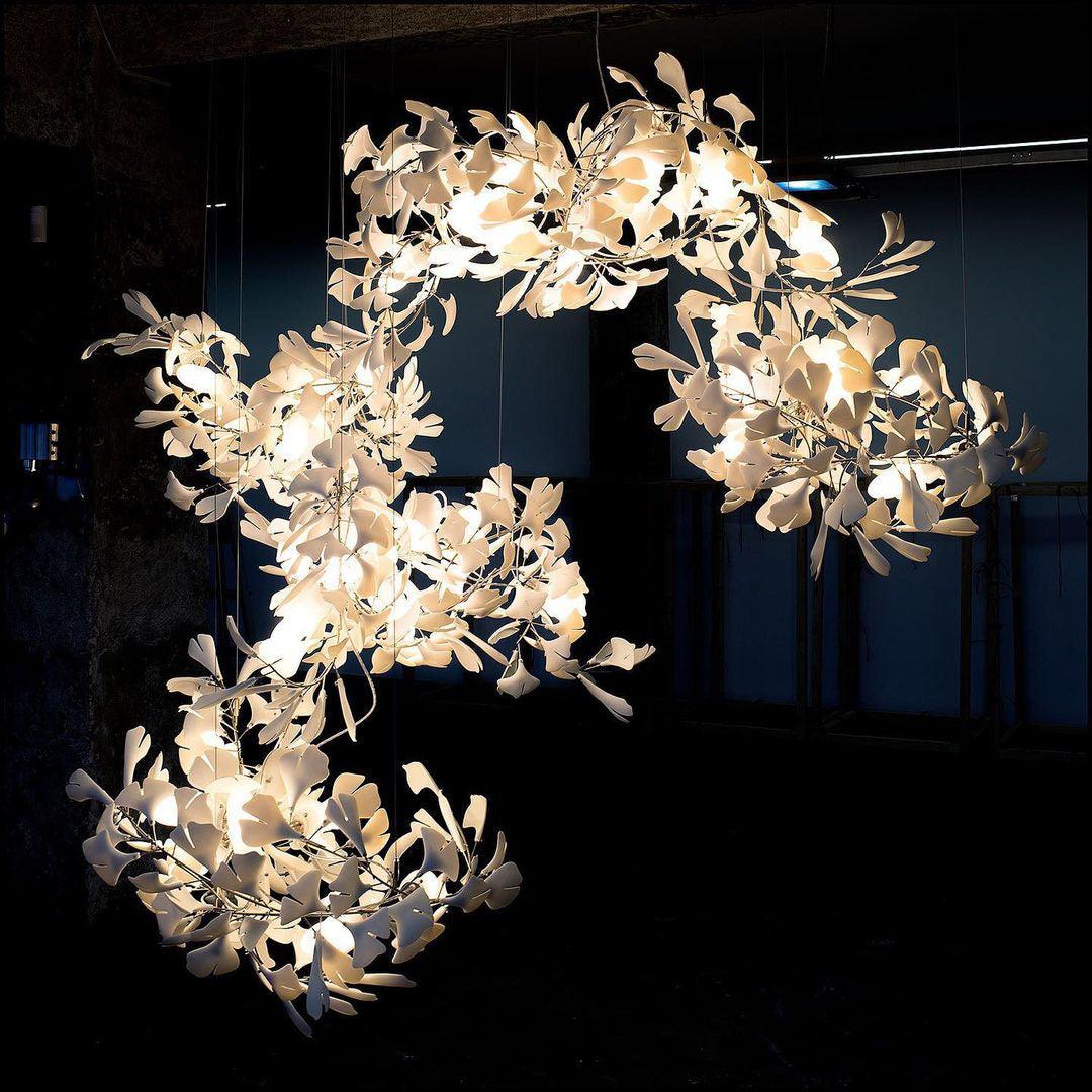 Gingko Chandelier F USE White and Gold