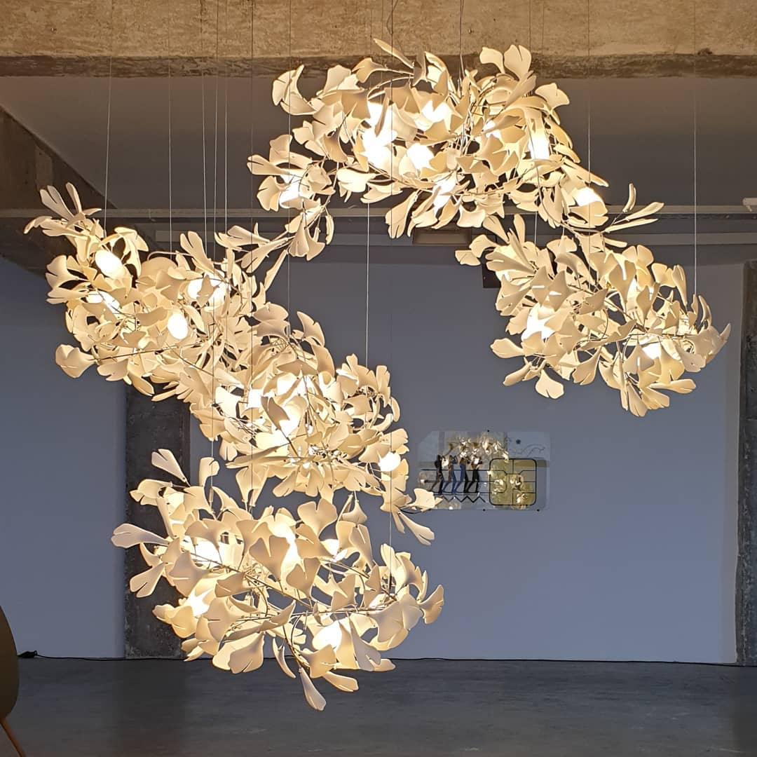 Gingko Chandelier F USE White and Gold