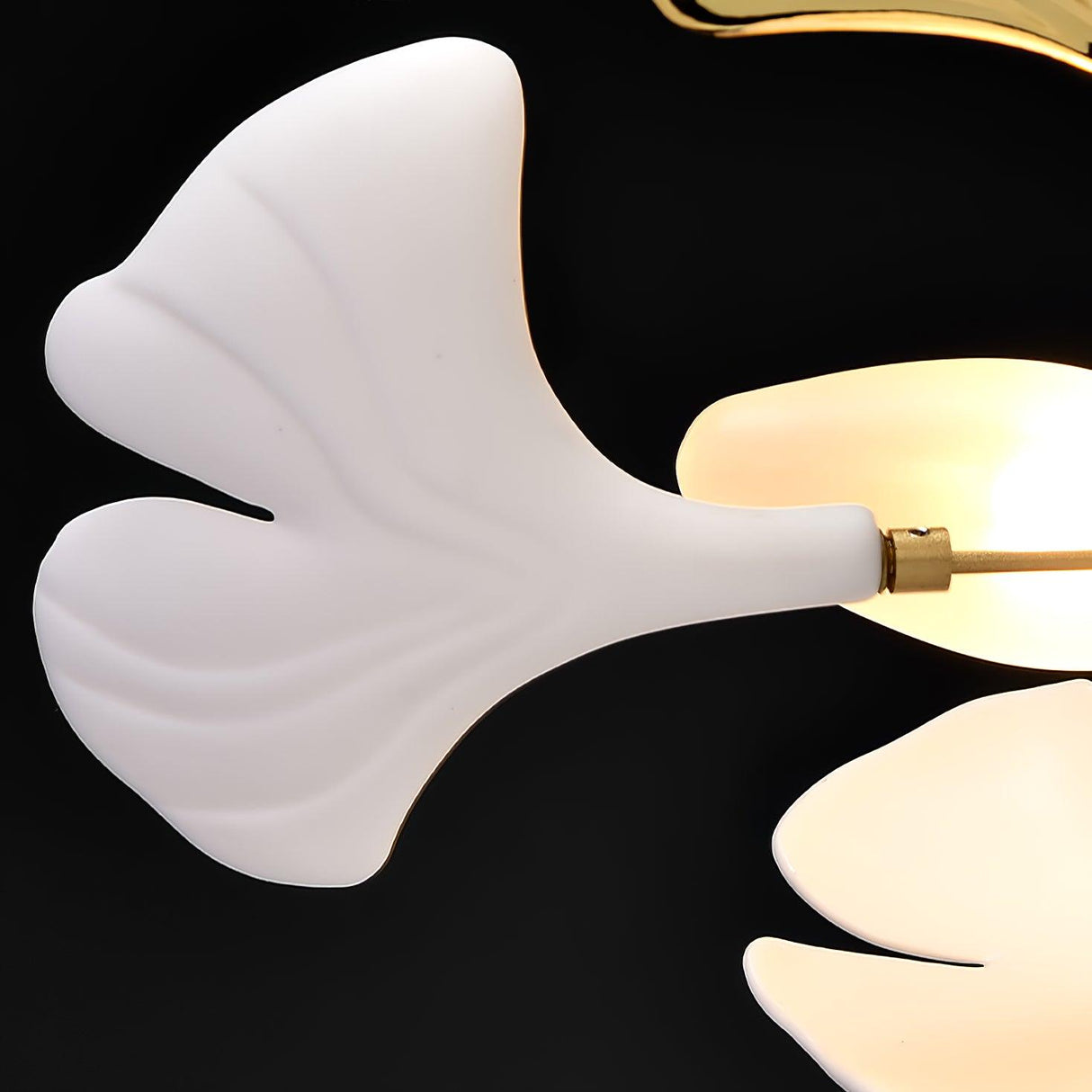 Gingko Chandelier B USE White and Gold