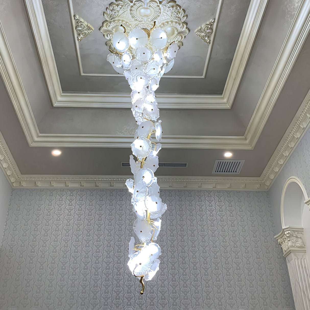 Nenufar Water Lily Chandelier 23.6" 31.5"